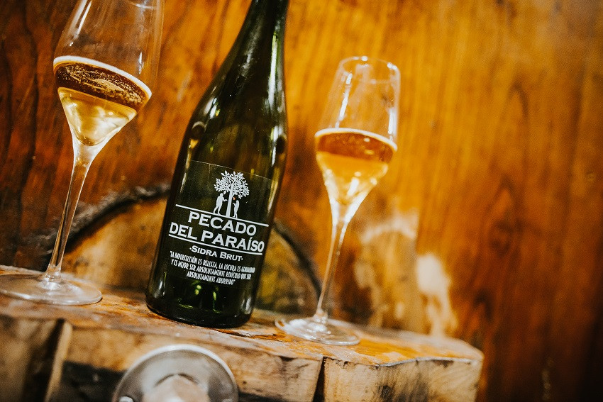 Pecado del Paraíso, the bubbles of the Canalla Laboratory