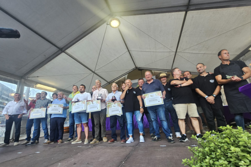 Nuestra sidra natural Camín, finalista en el Concurso de Sidra de Villaviciosa